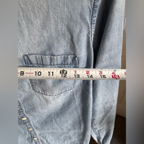 J.Crew Light Blue Denim Chambray Shirt - Picture 9 of 9